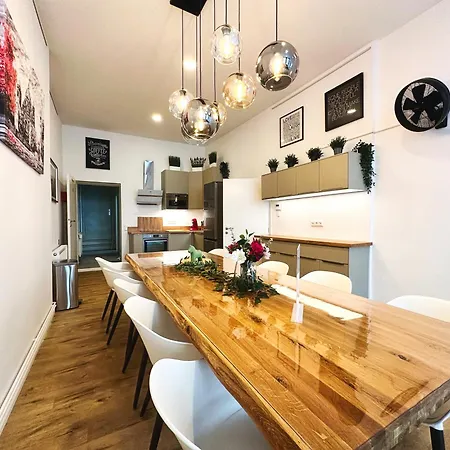 Fairapart 5 Rooms, 2 Baths, 120sq M Prenzlauer Berg Apartman *