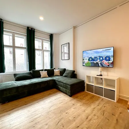 Fairapart 5 Rooms, 2 Baths, 120sq M Prenzlauer Berg Apartman Berlin
