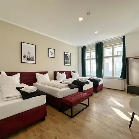 Fairapart 5 Rooms, 2 Baths, 120sq M Prenzlauer Berg