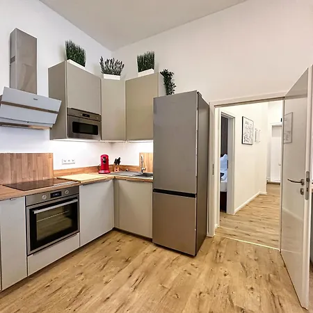 Apartmán Fairapart 5 Rooms, 2 Baths, 120sq M Prenzlauer Berg *