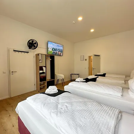 شقة Fairapart 5 Rooms, 2 Baths, 120sq M Prenzlauer Berg