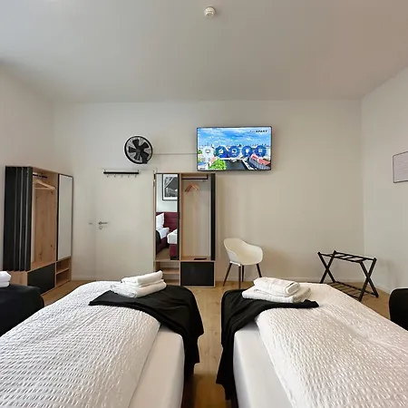 Fairapart 5 Rooms, 2 Baths, 120sq M Prenzlauer Berg شقة